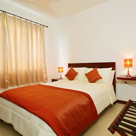 Luxury Resort Apartment Onthree20 Kolombo Bagian luar foto